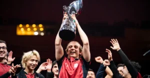 G2 Esports vládnou Evropě: Caps slaví 16. titul po infarktové bitvě s Karmine Corp